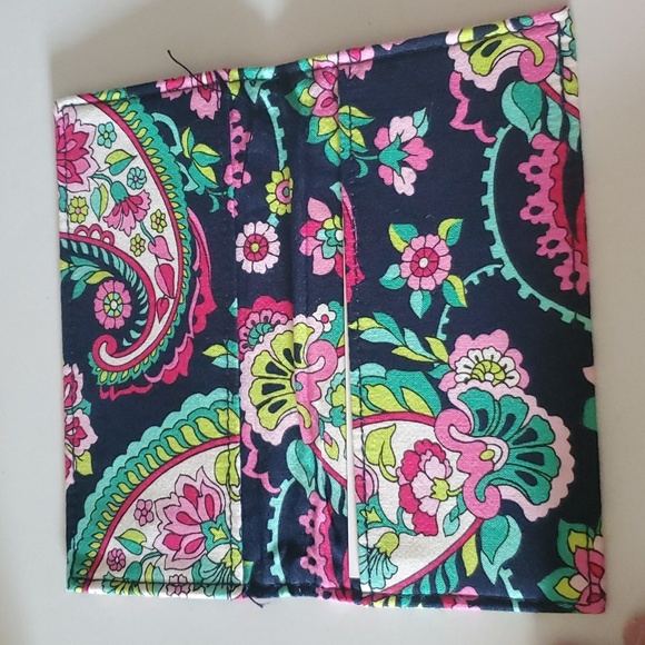 Rare Breast cancer Vera Bradley A 4 Piece Vera Bradey set. - Picture 6 of 14